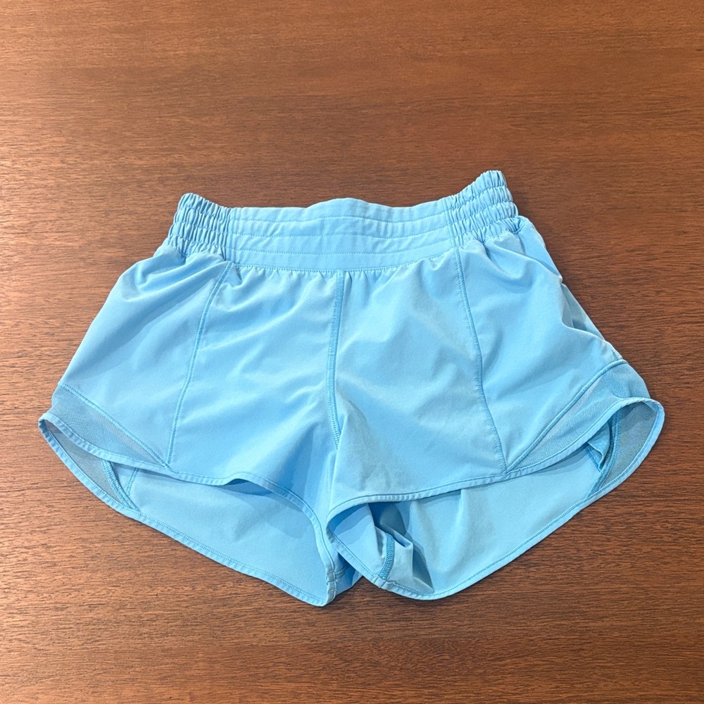 Lululemon Athletica Hottie Hot 2”